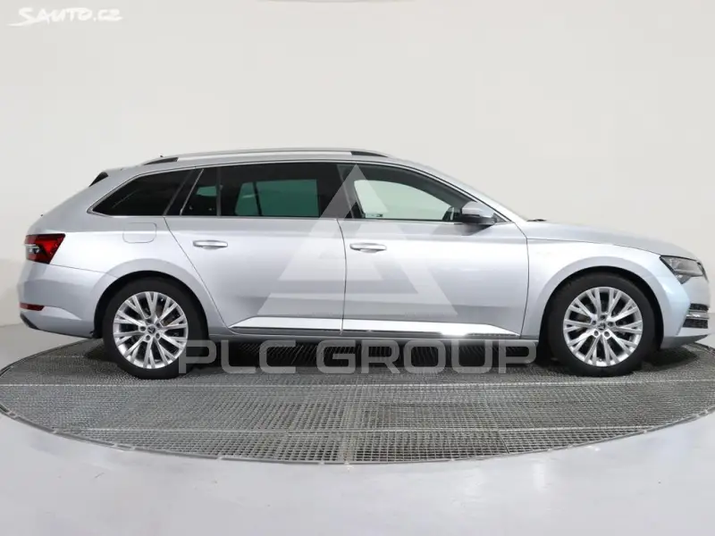 2022 Skoda Superb