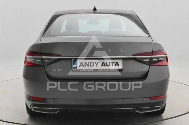2022 Skoda Superb