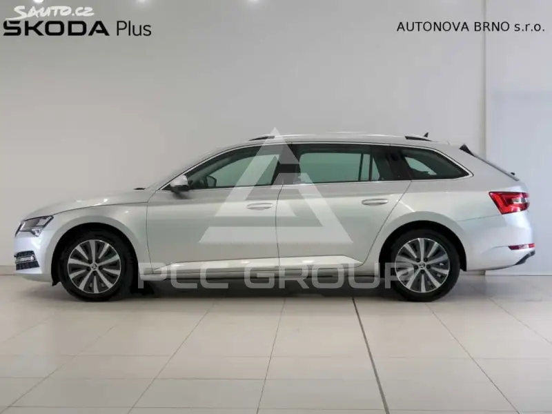 2022 Skoda Superb