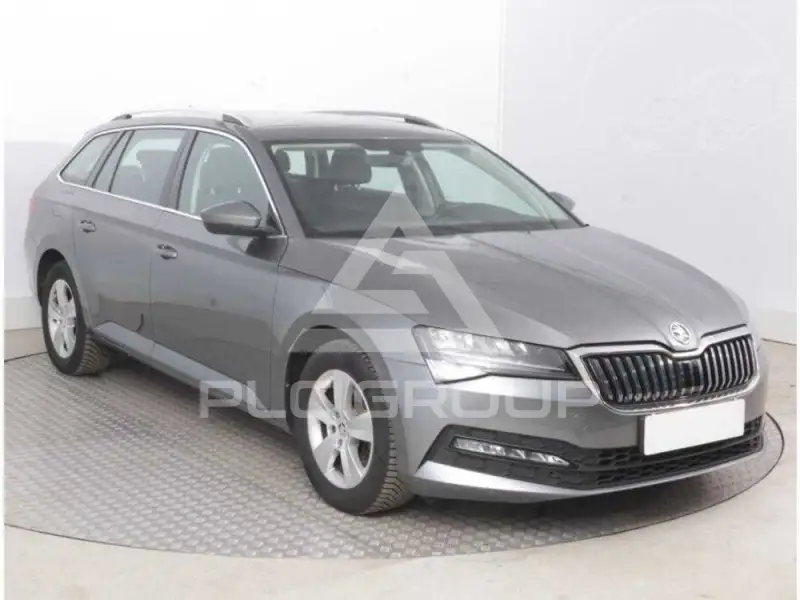 2022 Skoda Superb