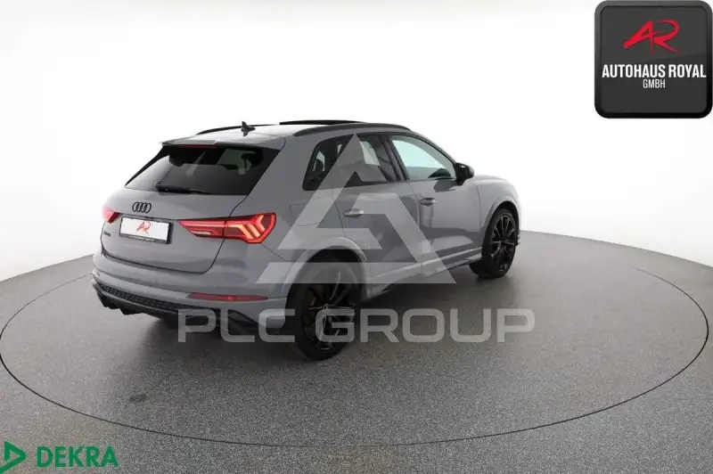2022 Audi RSQ3