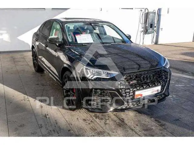 2022 Audi RSQ3