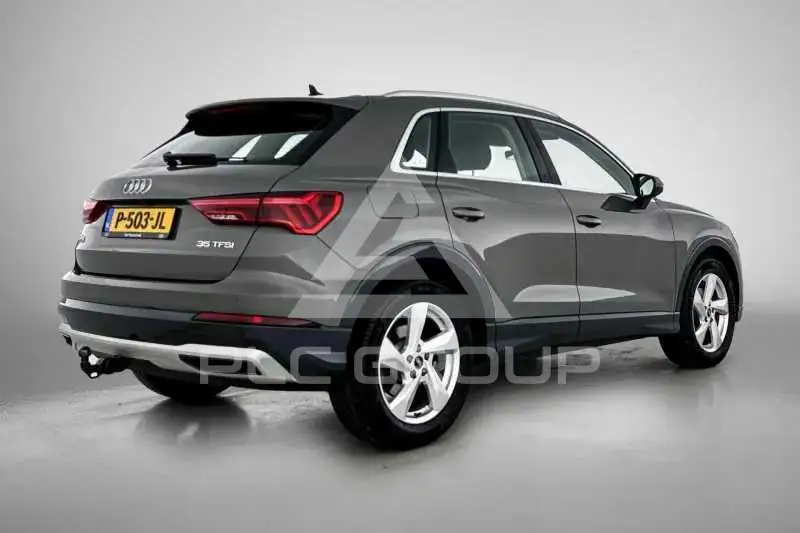 2022 Audi Q3