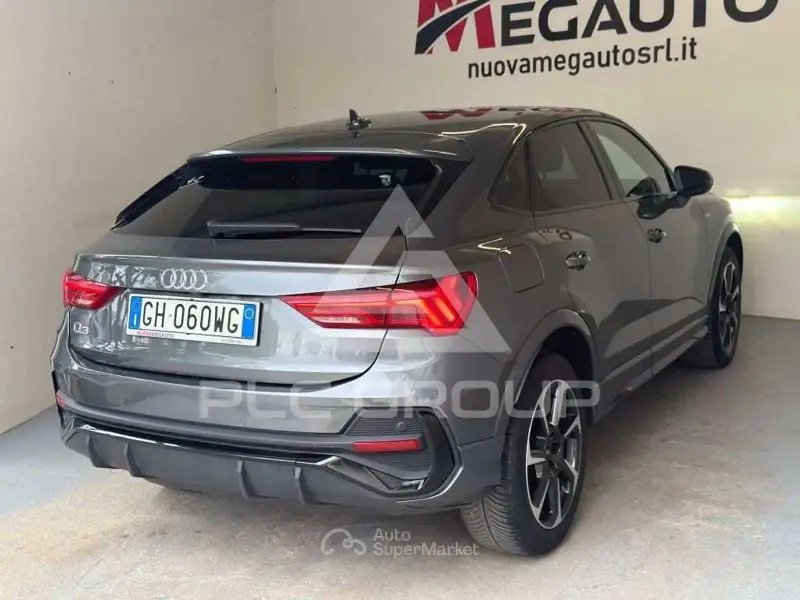 2022 Audi Q3