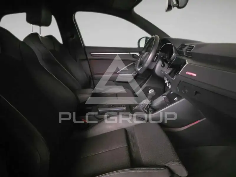 2022 Audi Q3