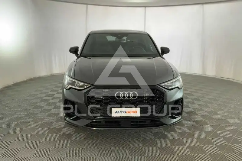 2022 Audi Q3