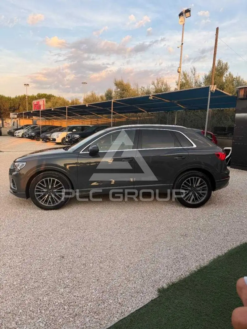 2022 Audi Q3