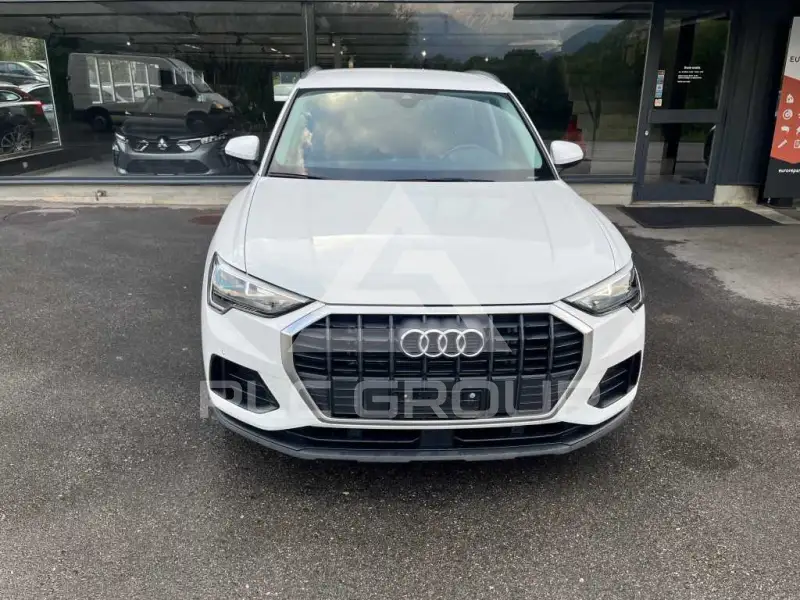 2022 Audi Q3