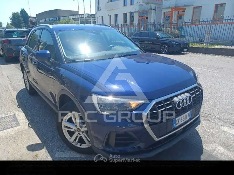 2022 Audi Q3