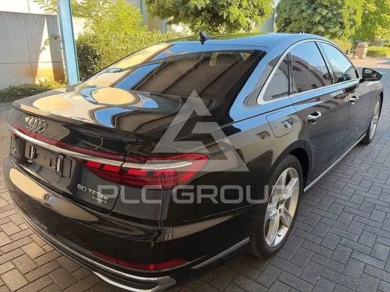 2022 Audi A8