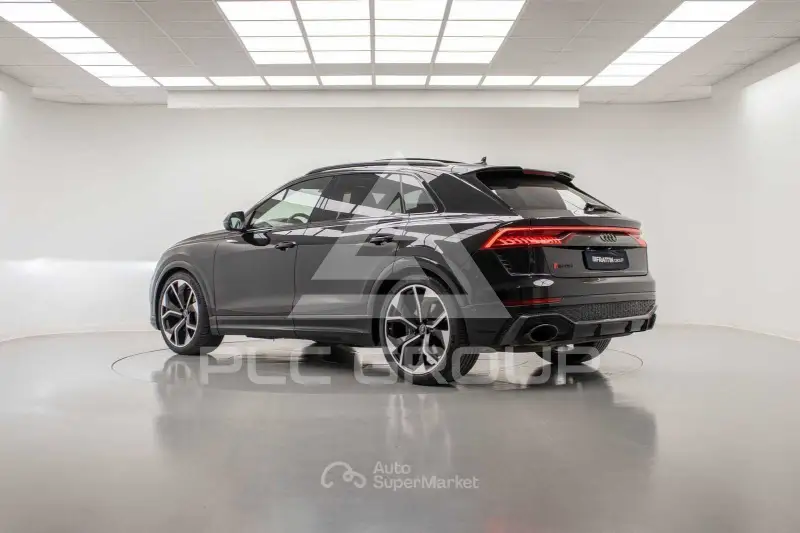 2022 Audi Q8
