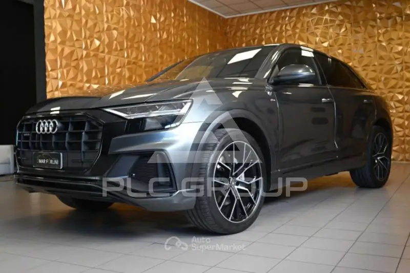 2022 Audi Q8