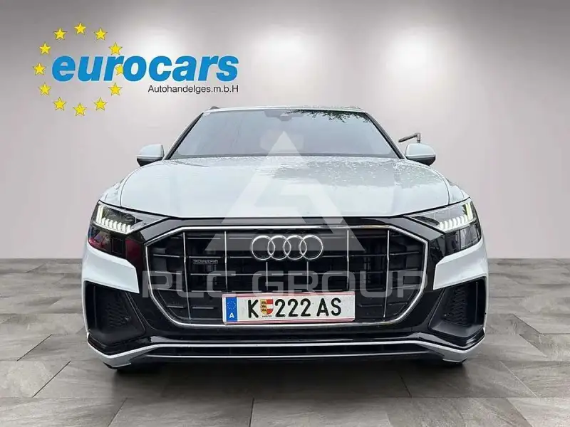 2022 Audi Q8