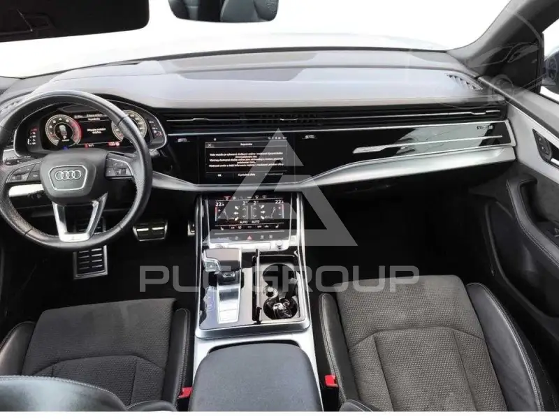 2022 Audi Q8