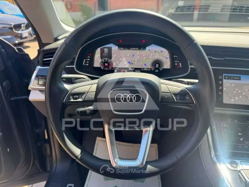 2022 Audi Q8