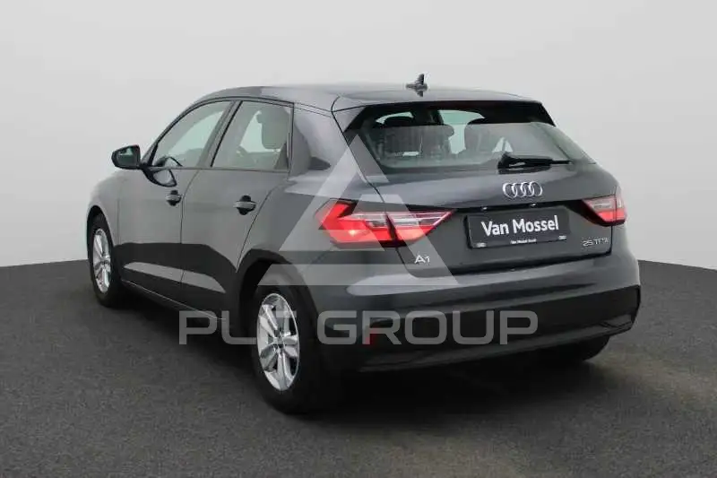 2022 Audi A1