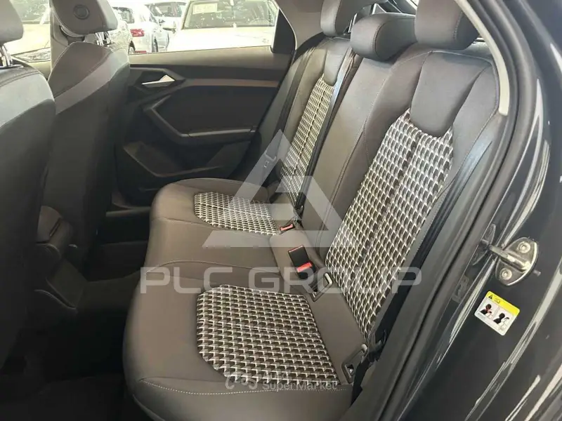 2022 Audi A1