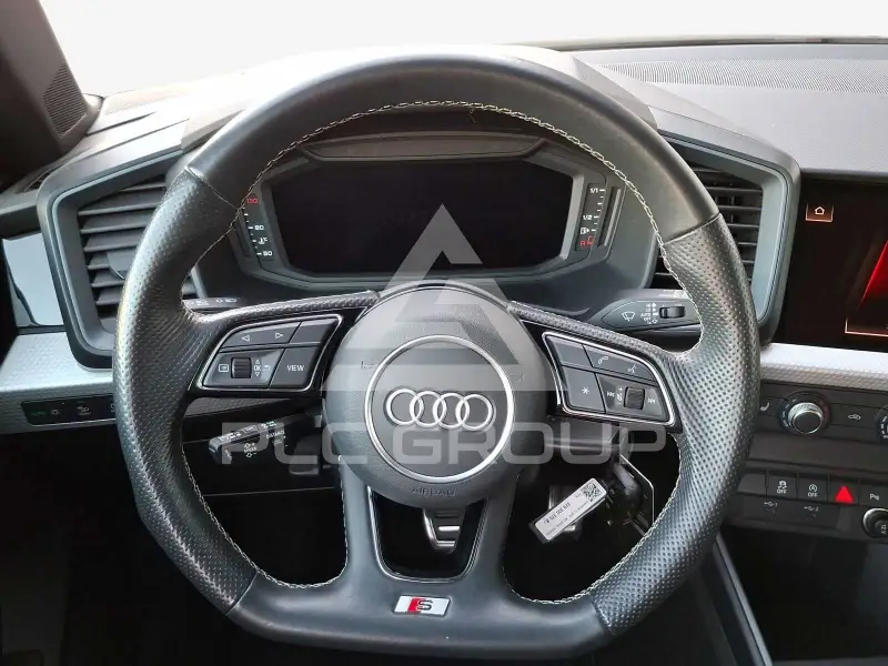 2022 Audi A1