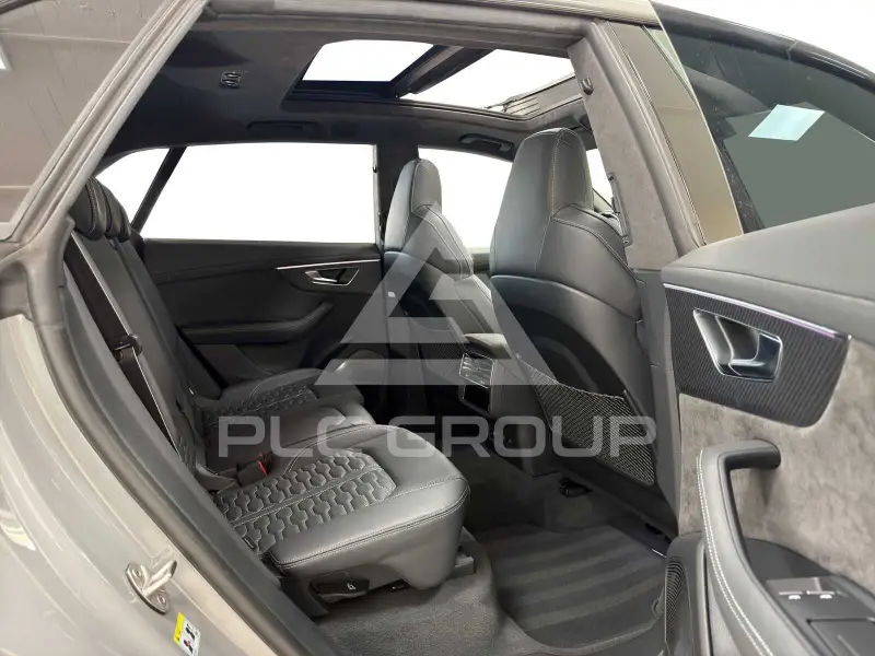 2022 Audi RSQ8