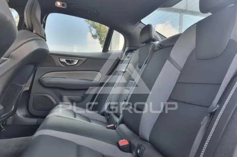 2022 Volvo S60