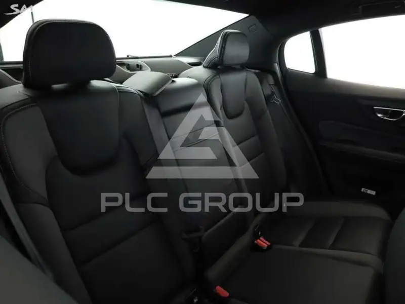 2022 Volvo S60