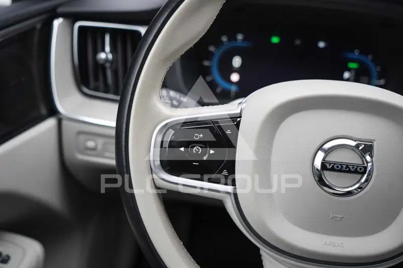 2022 Volvo XC60