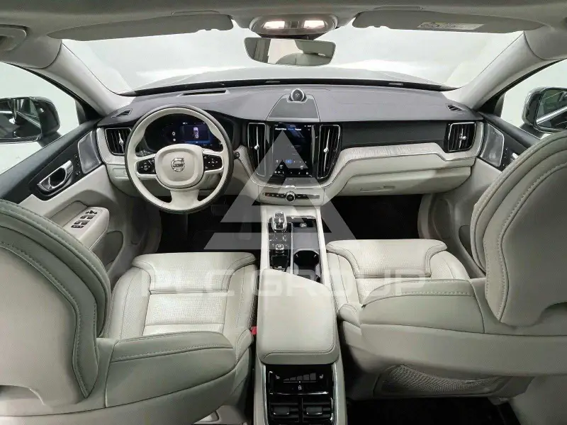2022 Volvo XC60