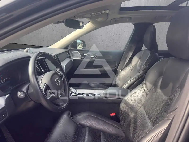 2022 Volvo XC60