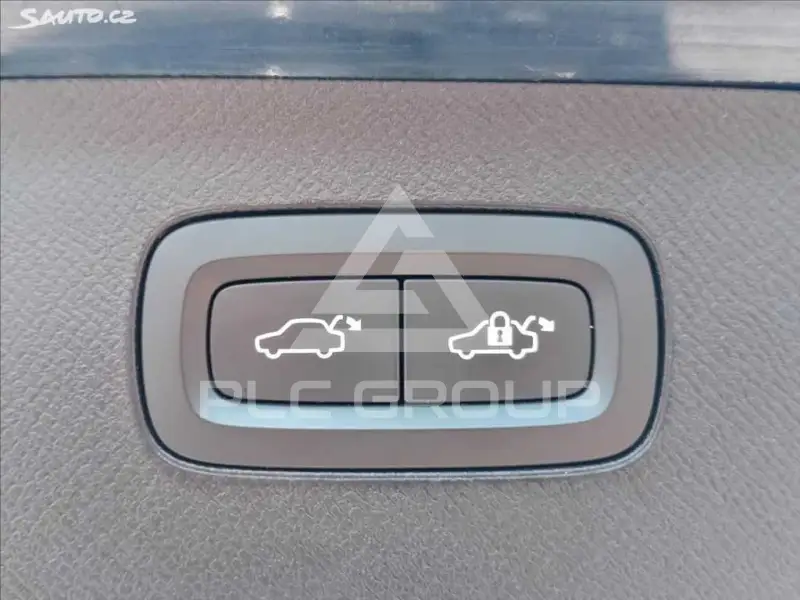 2022 Volvo XC90