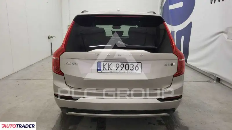 2022 Volvo XC90