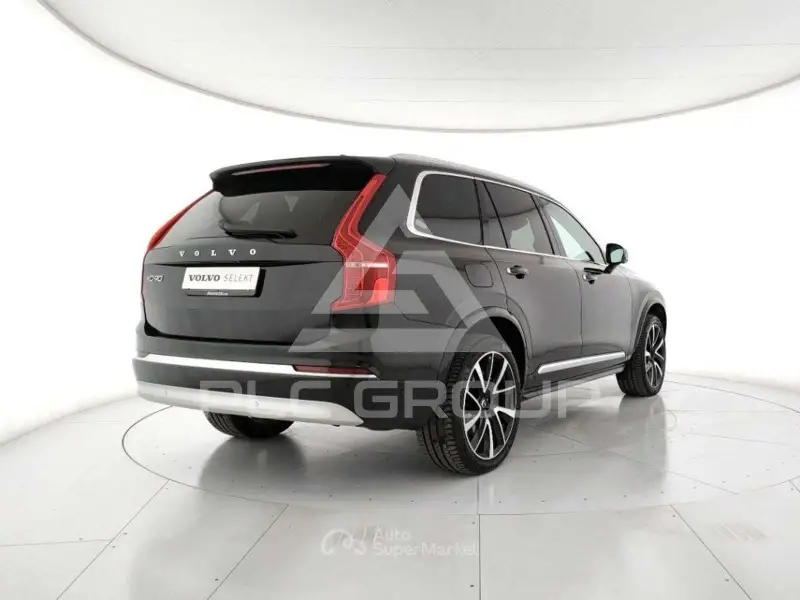 2022 Volvo XC90
