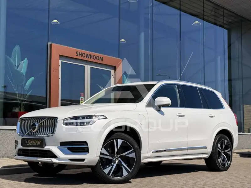 2022 Volvo XC90