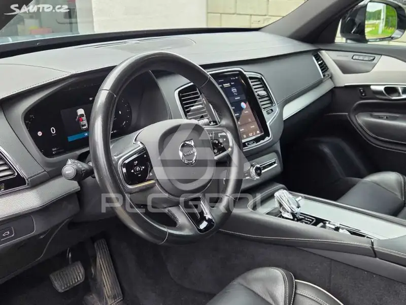 2022 Volvo XC90