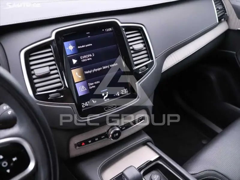 2022 Volvo XC90