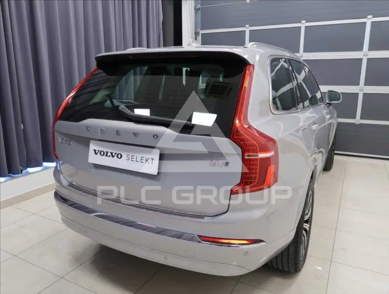 2022 Volvo XC90