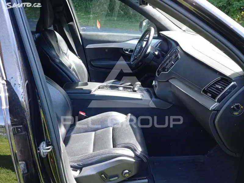 2022 Volvo XC90