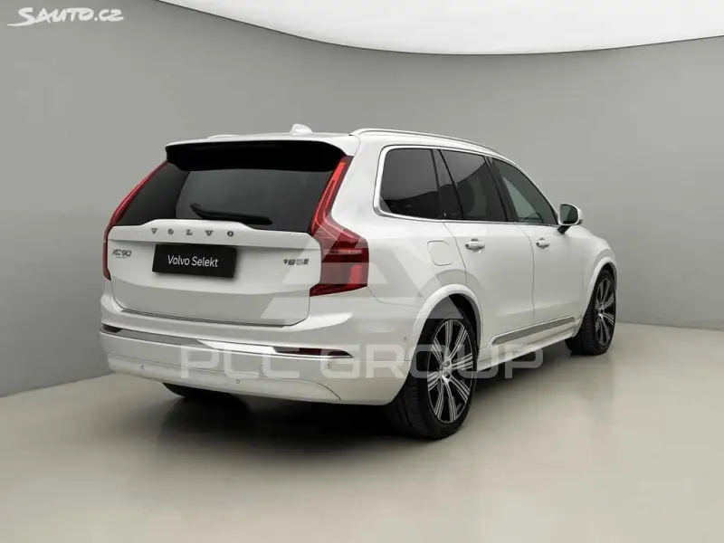 2022 Volvo XC90