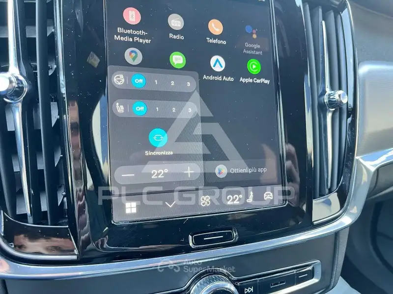 2022 Volvo V90