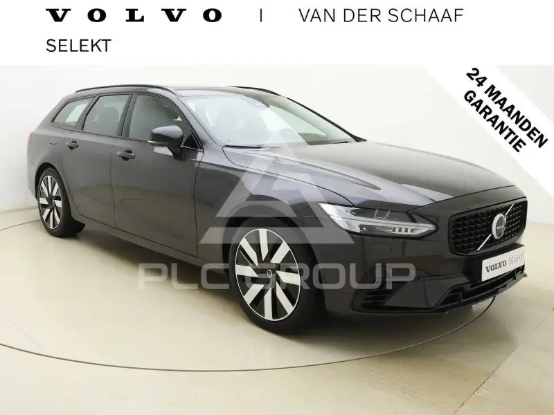 2022 Volvo V90