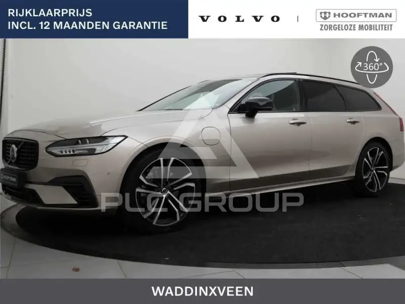 2022 Volvo V90