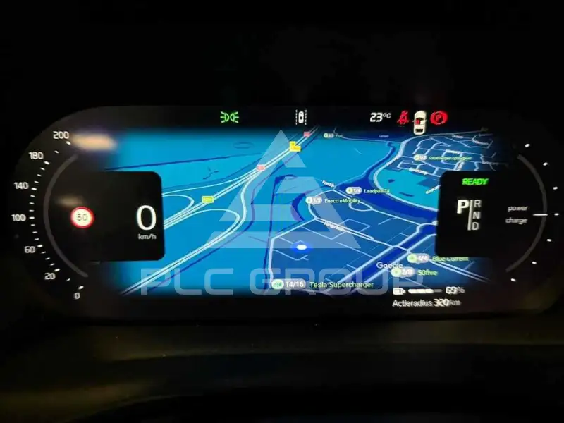 2022 Volvo XC40