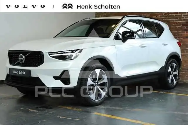 2022 Volvo XC40