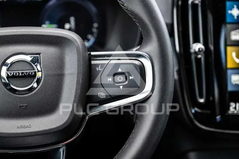 2022 Volvo XC40
