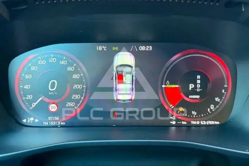 2022 Volvo XC40