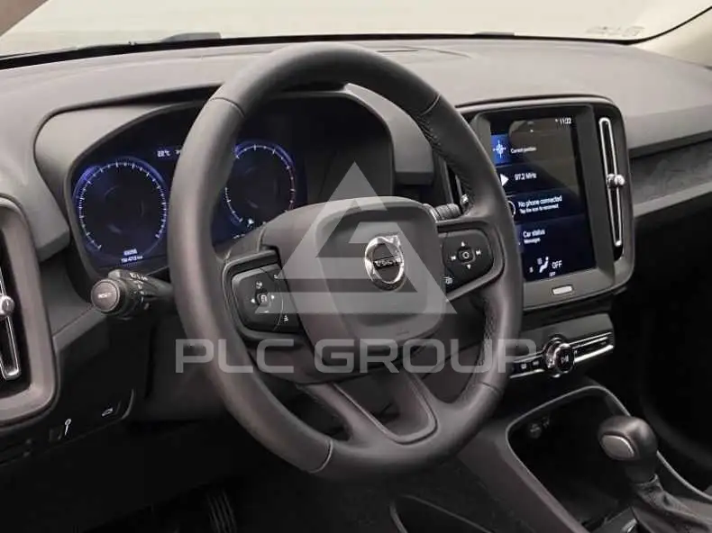 2022 Volvo XC40
