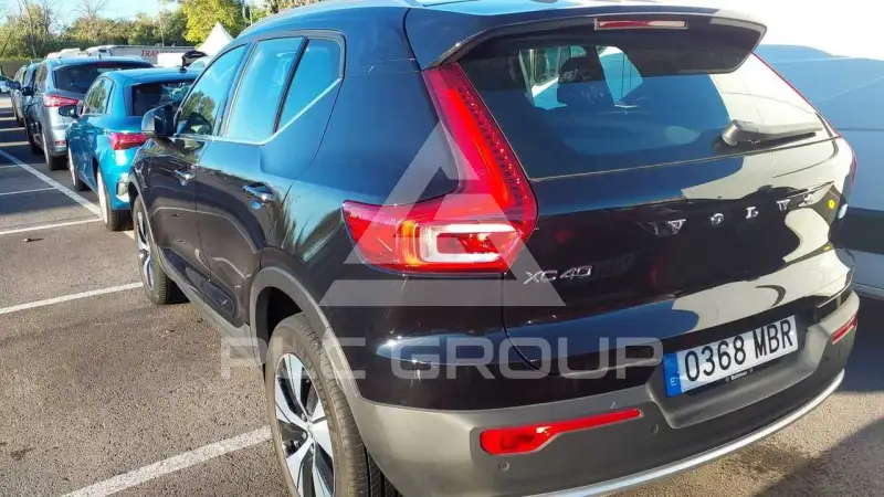 2022 Volvo XC40