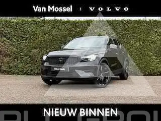 2022 Volvo XC40