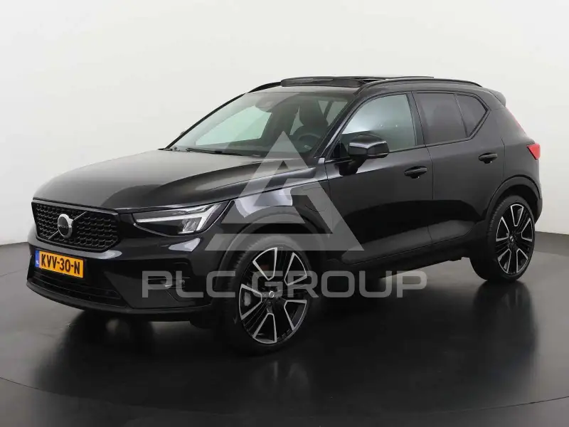 2022 Volvo XC40