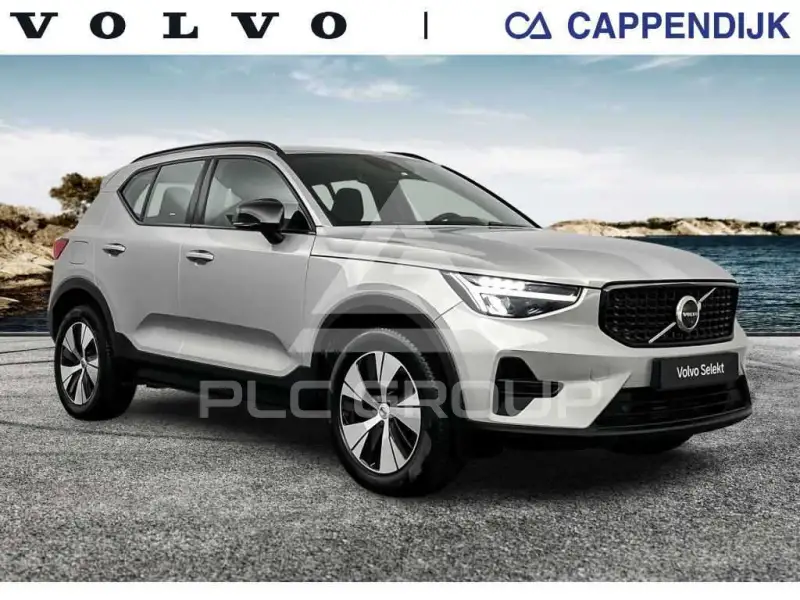 2022 Volvo XC40