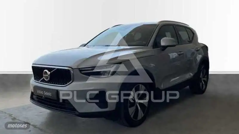 2022 Volvo XC40